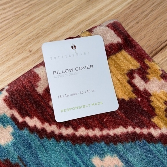 NWT Set of 2 Pottery Barn Zoey Velvet Ikat Print Pillow Covers 18” x 18” - Picture 5 of 7